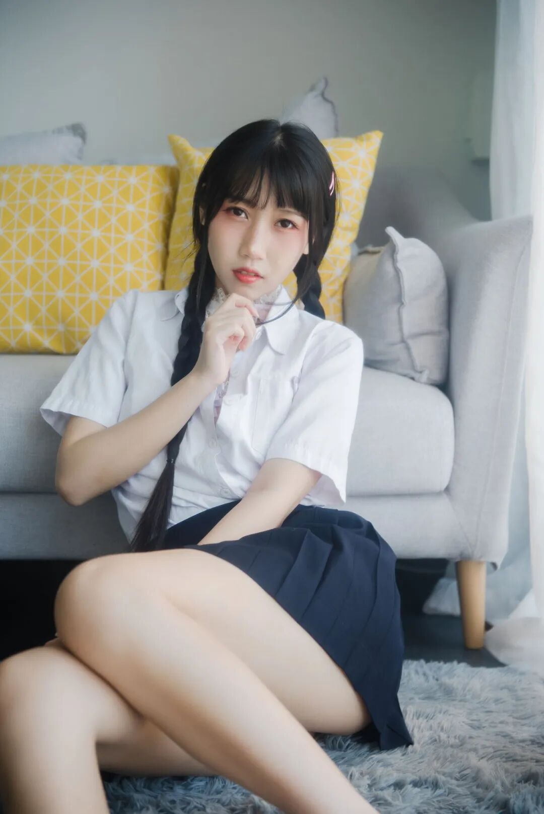 不呆猫是谁?网红COSER 女仆 不槑猫 COSPLAY 写真图片欣赏插图2 不呆猫是谁?网红COSER 女仆 不槑猫 COSPLAY 写真图片欣赏插图2