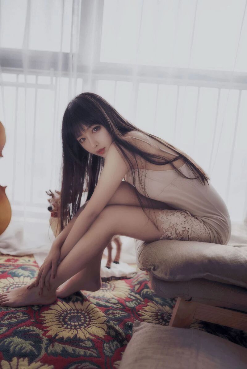 shika小鹿鹿是谁？为什么Shika小鹿鹿 被称为COS界的冷艳女王插图2